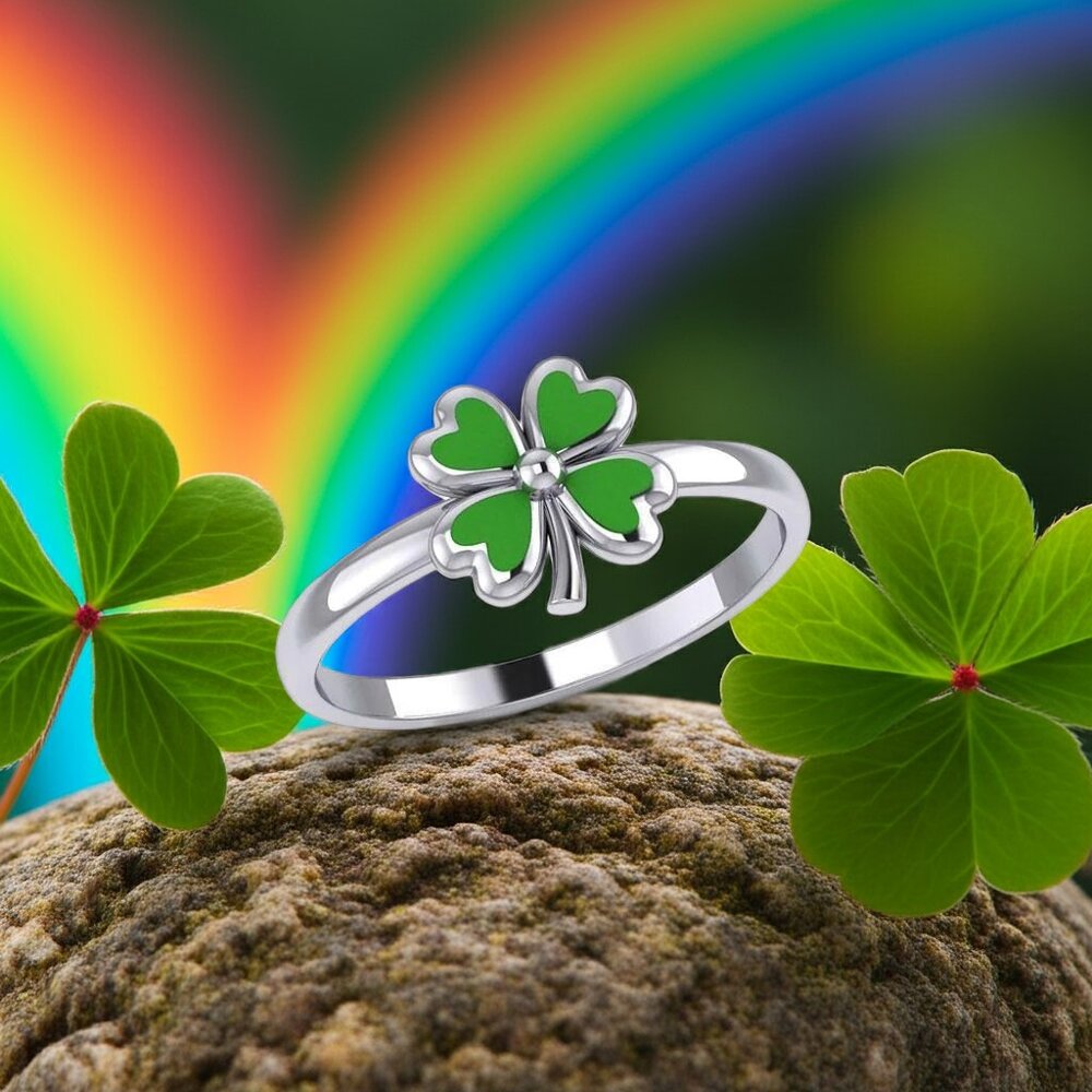 Four-Leaf Green Enamel Sterling Silver Ring, size 7 and 8